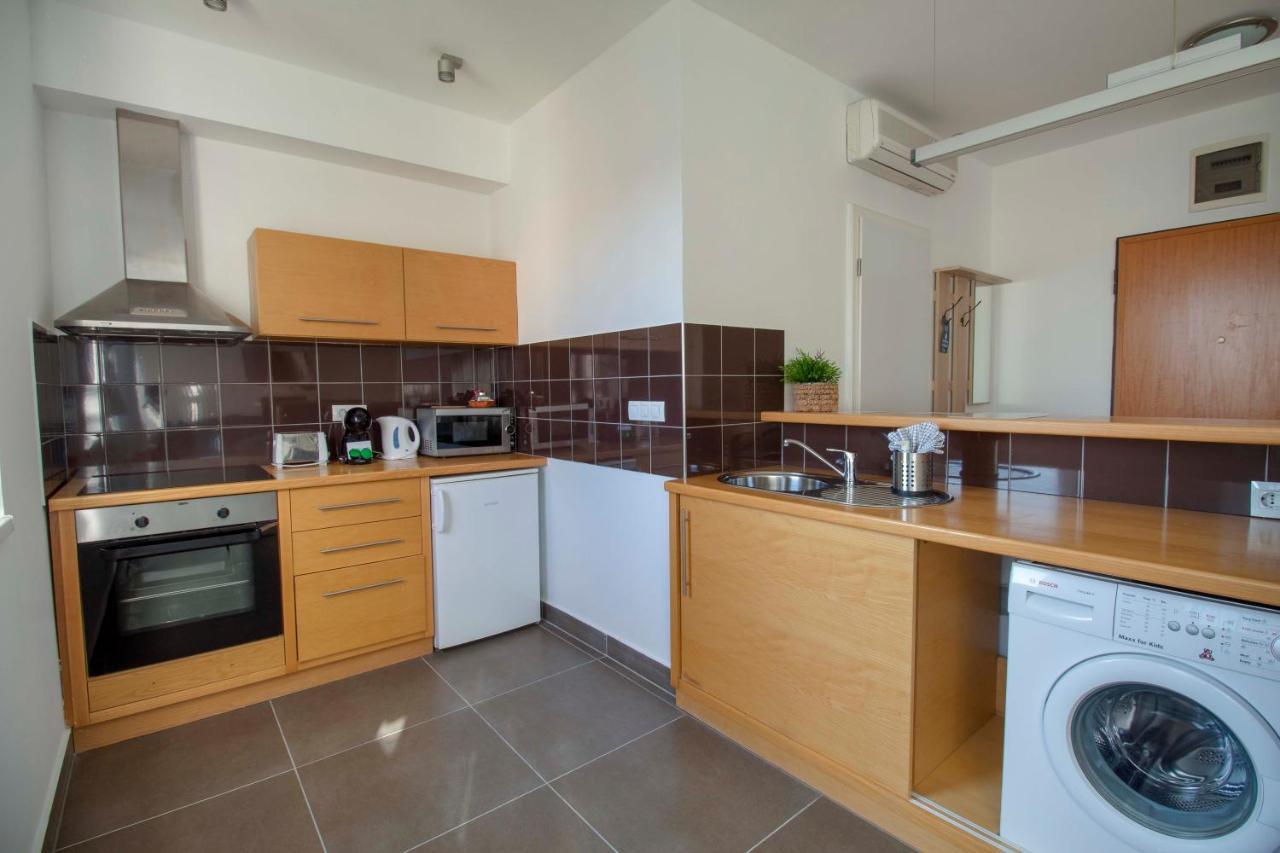 Star Apartments With Free Parking Budapest Exterior photo